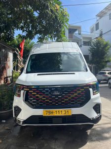 nhiều loại xe hợp đồng 16 chỗ tại Nha Trang sẽ phục vụ năm 2026
